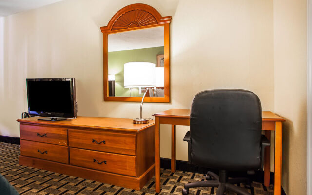 Quality Inn & Suites