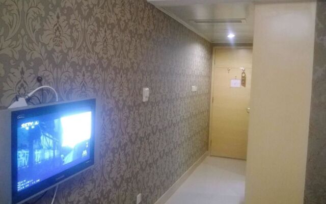 New Era Hotel