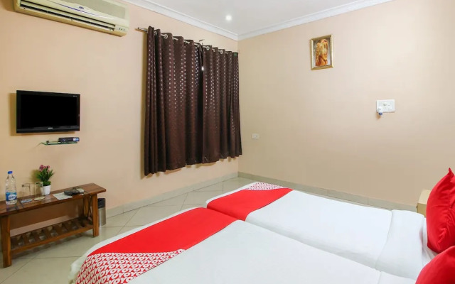 OYO 18488 Hallmark Begumpet