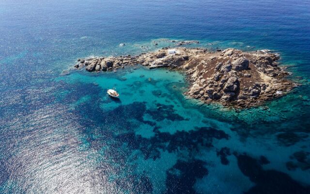 Naxos Luxury Villas