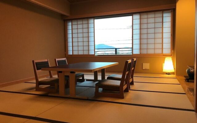 Japanese Style Hotel Isomura