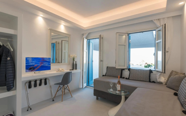 Alexandros Suites & Apartments