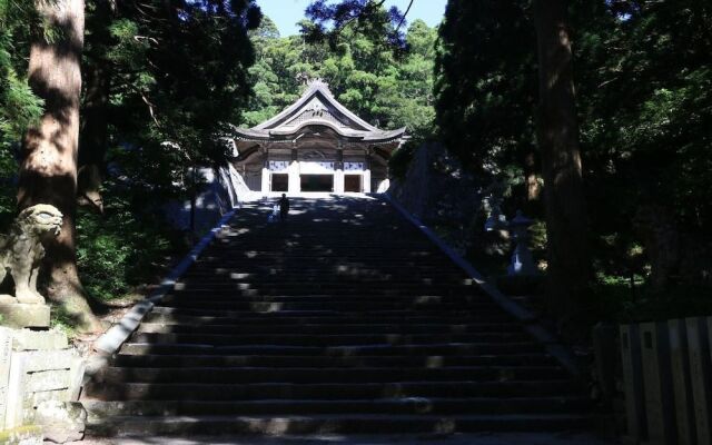 Shukubo Kansho-in Temple Sanrakuso