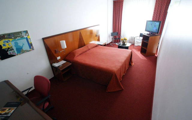 Cristal Palace Hotel