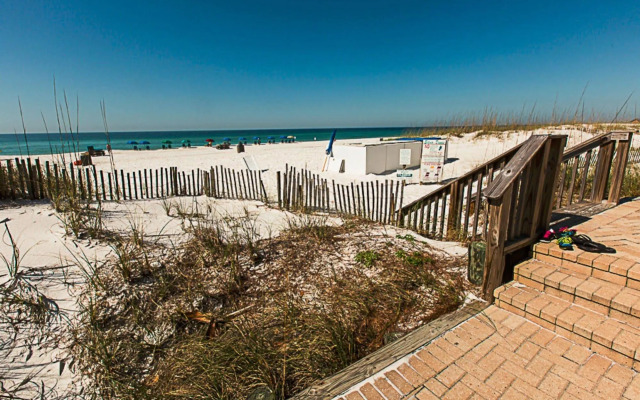 Silver Dunes by Holiday Isle