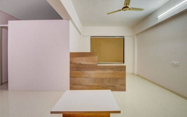 OYO 22102 Habitat Service Apartment