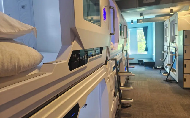 U Street Capsule Hostel