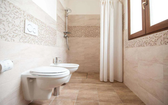 Lady Verona Residence