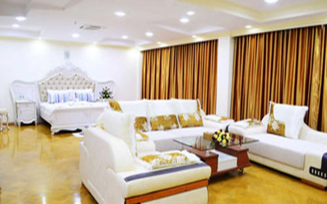 Myat Nan Yone Hotel