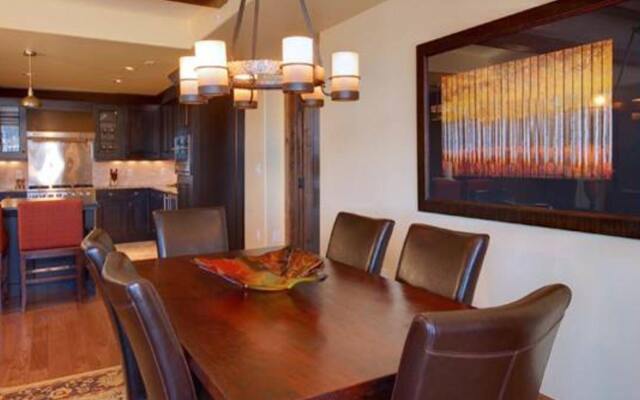 Edgemont Condos by Moving Mountains