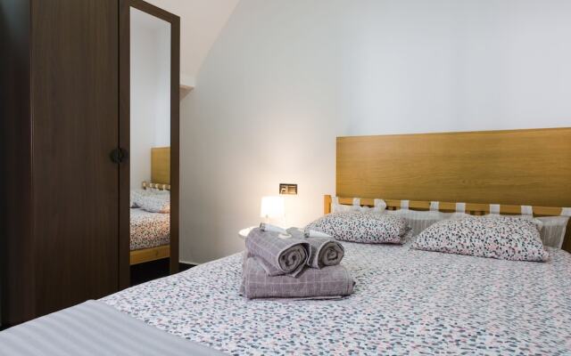 Terrace Picasso Apartment