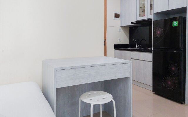 Homey And Restful Studio Apartment B Residence