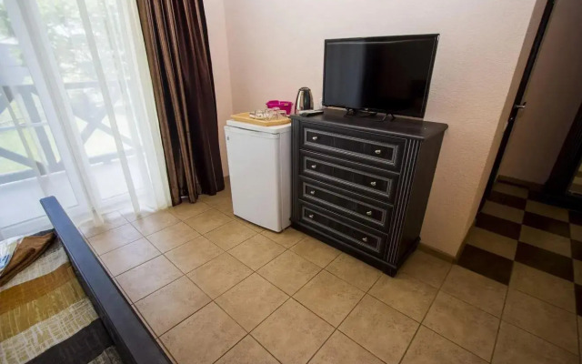 Променад (Кирилловка)