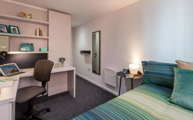 Modern Rooms in COVENTRY