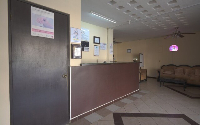 OYO Hotel Maria Elena Tampico