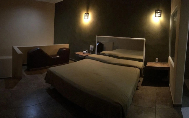 El Fuerte Motel