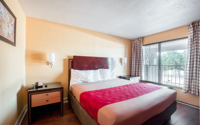 OYO Hotel Wade/Fayetteville I-95 South