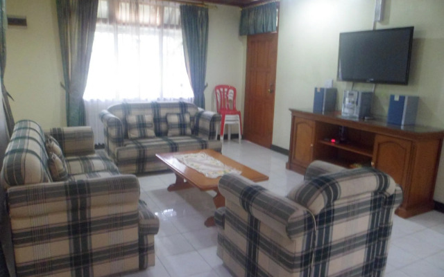 Villa Private Puncak