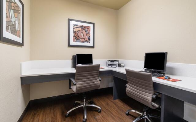 Candlewood Suites Portland Airport by IHG