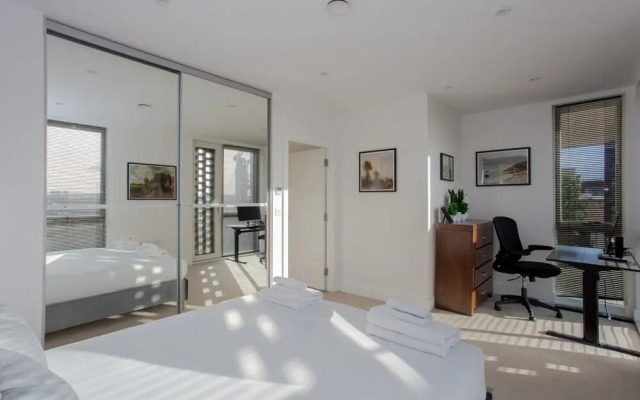 Contemporary 1 Bedroom Apartment in South London