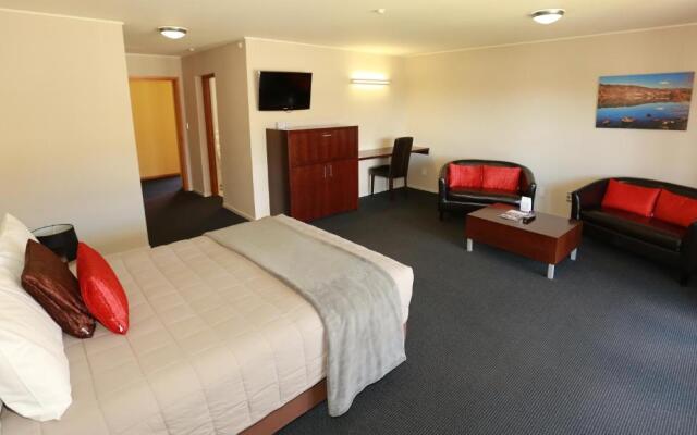 Harvest Hotel