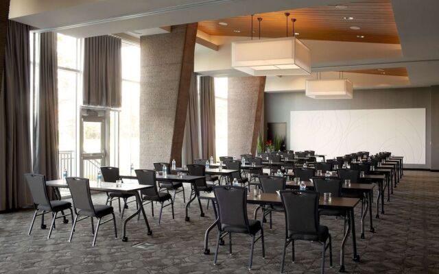 Archer Hotel Falls Church