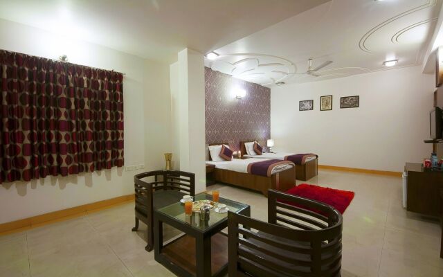 Hotel Delhi 37