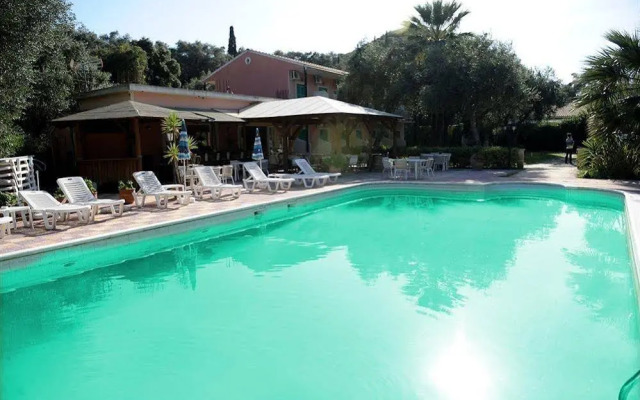 Phivos Hotel