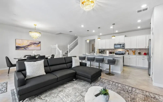 16049 Blue Wave Way