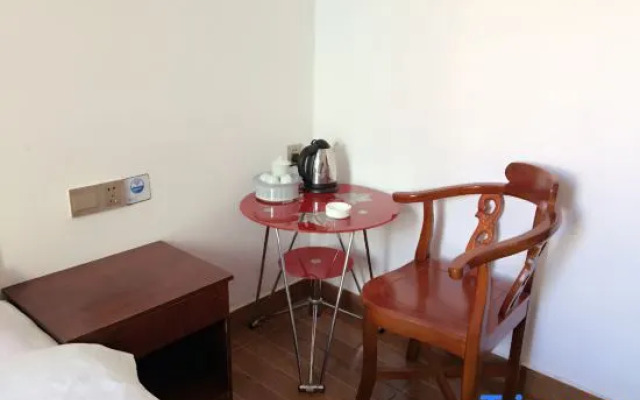 Sanshenren Apartment