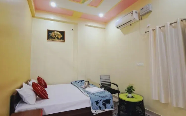 Hare Rama Palace