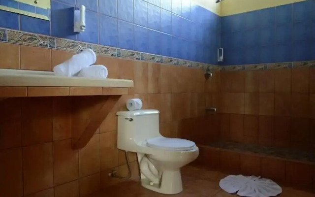 Erupciones Inn