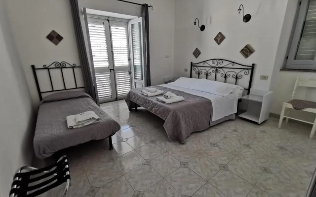 Lo Nardo Accommodation