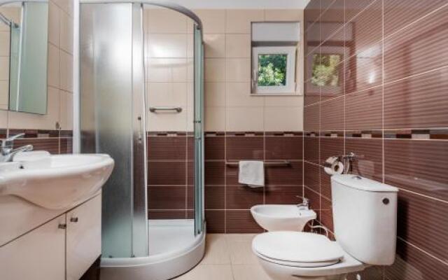 Apartments Tolic