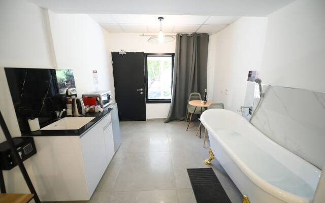 Suites in the Galilee