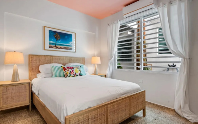 Oasis Condado Pool Parking Beach Steps Away