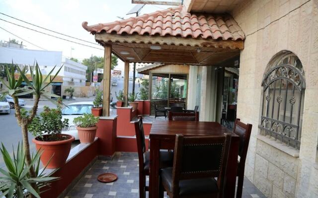 Rumman Hotel