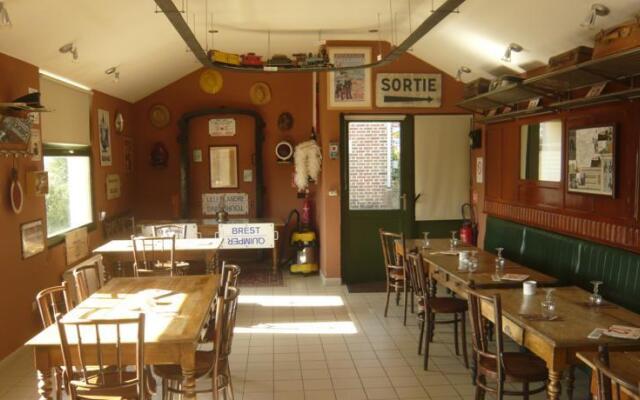 Hotel La Gare Des Années Folles