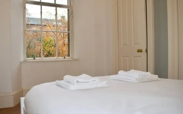Bright and Spacious New Town Apartment