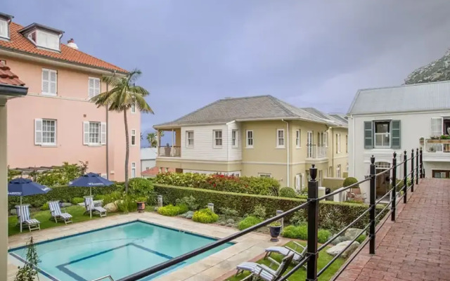 Charming Coastal Townhouse at The Majestic