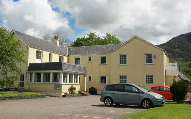 Glenlochy Nevis Bridge Apartments