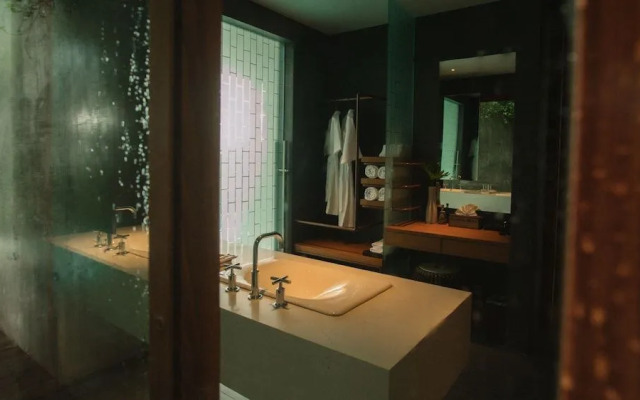 Sea View Koh Chang Pool Villas