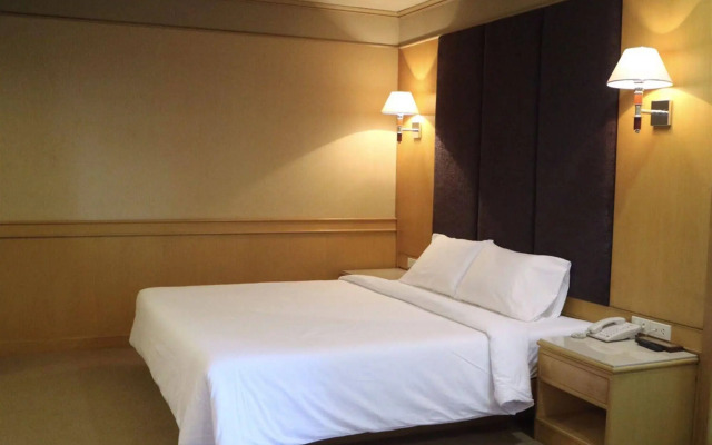 Grand Garden Hotel