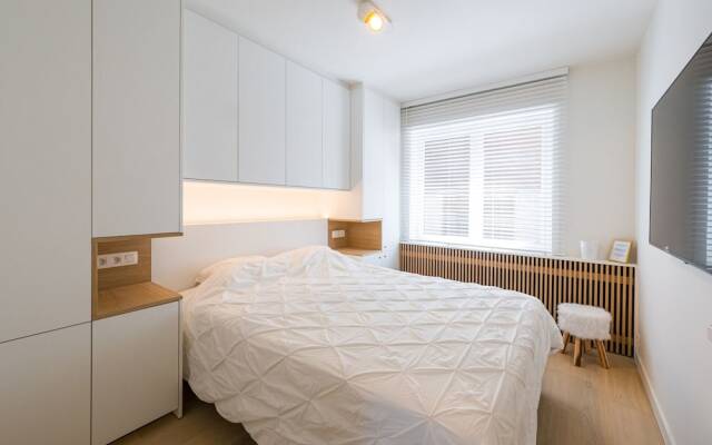 Flat in Nieuwpoort With Stunning Sea View