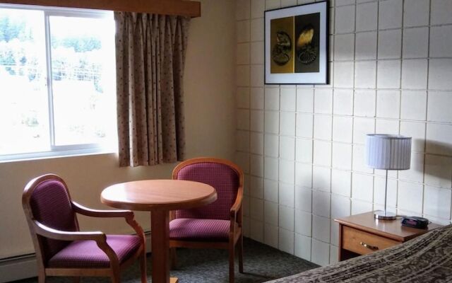 Haida Way Motor Inn