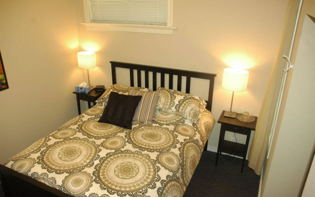 Cambie Lodge B&B