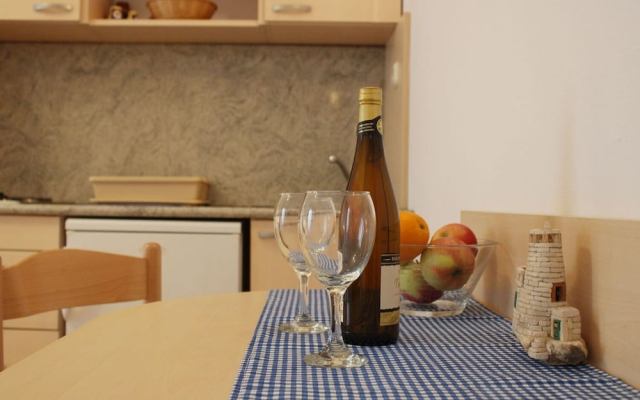 Lina - 30m From the Beach - SA6