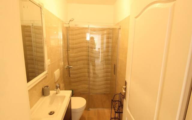 Villa in Pridraga With Pool and Five Person