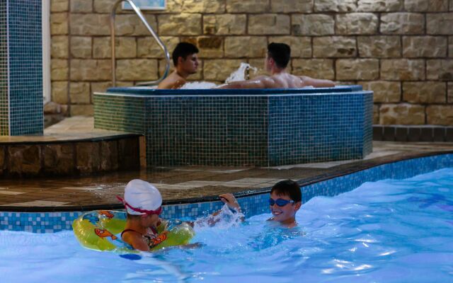 Cliffs Hotel - Blackpool