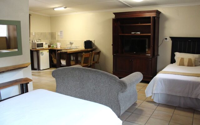 Tidewaters River Lodge